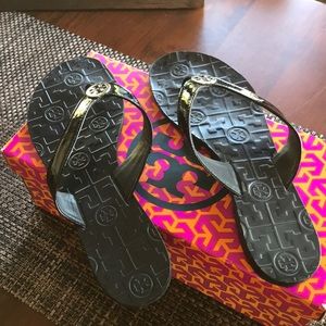 Tory Burch sandal- black patent leather